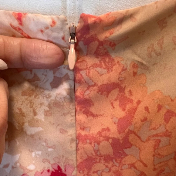 The Loft Tan and Shades of Orange Sleeveless Lightweight Pleated Dress. Size 10. - Picture 8 of 13